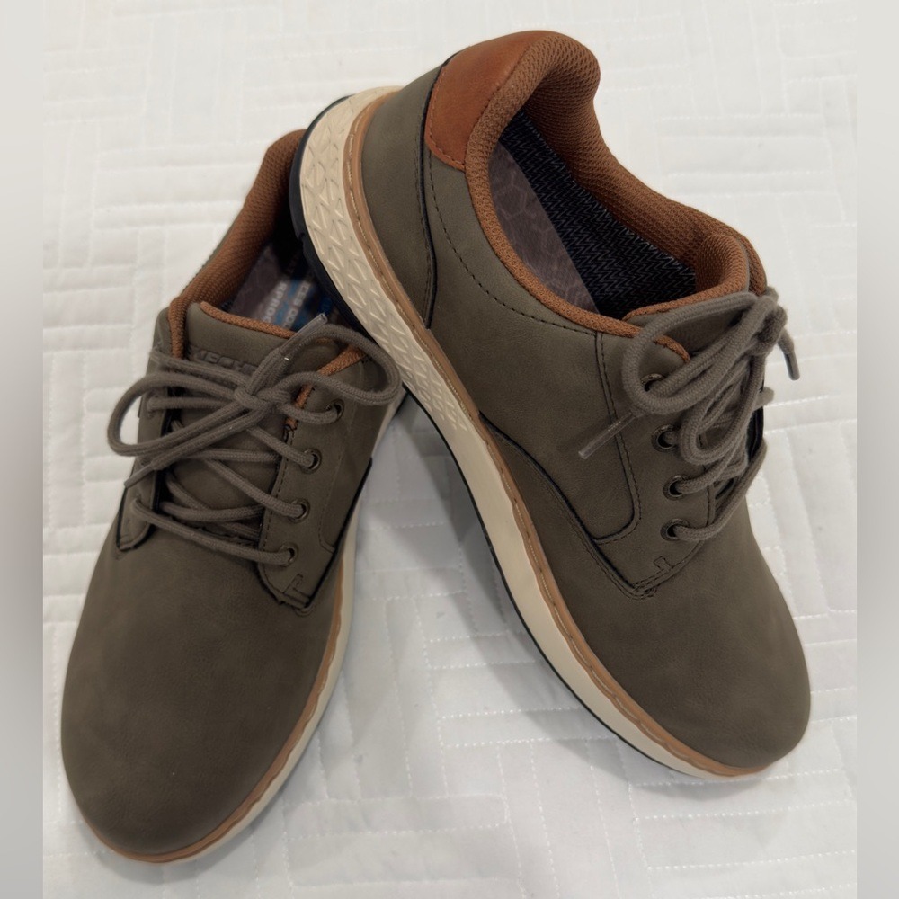 Skechers Relaxed Fit Waterproof Oxford Shoes Olive Green Mens 7 SN 205234